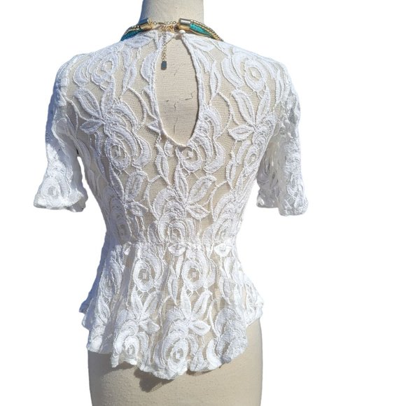 Eyeshadow Lace Floral Top 1/4 Sleeve Boat Neck White Womans X Small - Picture 2 of 8